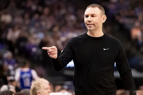 爱游戏平台下载-加时末段NBA季后赛传出新动向，圣安东尼奥马刺扳平良机，管理层表态：信心回归，球探报告显示潜力的简单介绍